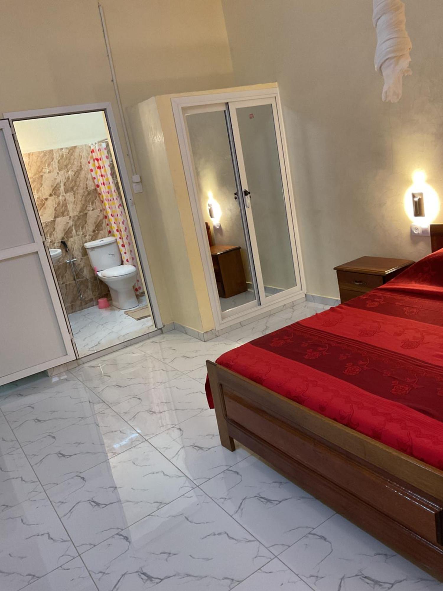 Residence Saint James Somone Bilik gambar