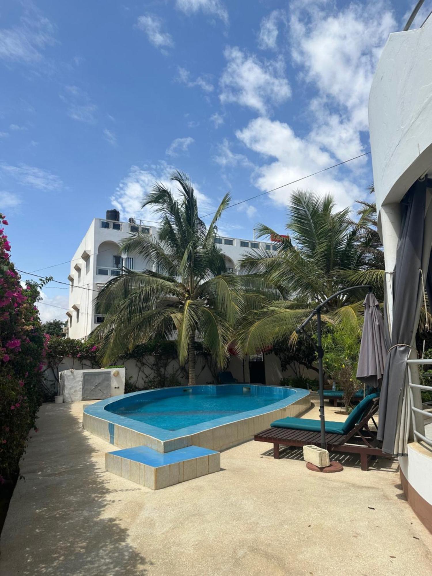 Residence Saint James Somone Luaran gambar