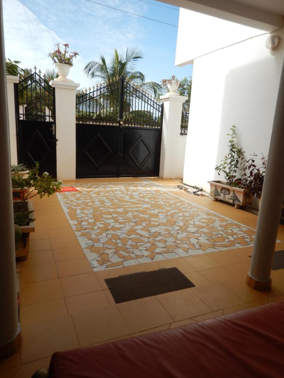 Residence Saint James Somone Luaran gambar